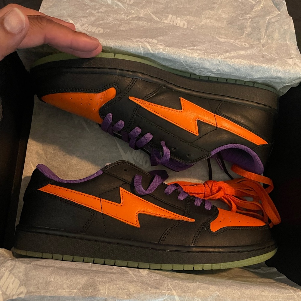Omi Reloaded Merch Size 10 Halloween Edition These The Original Bunch